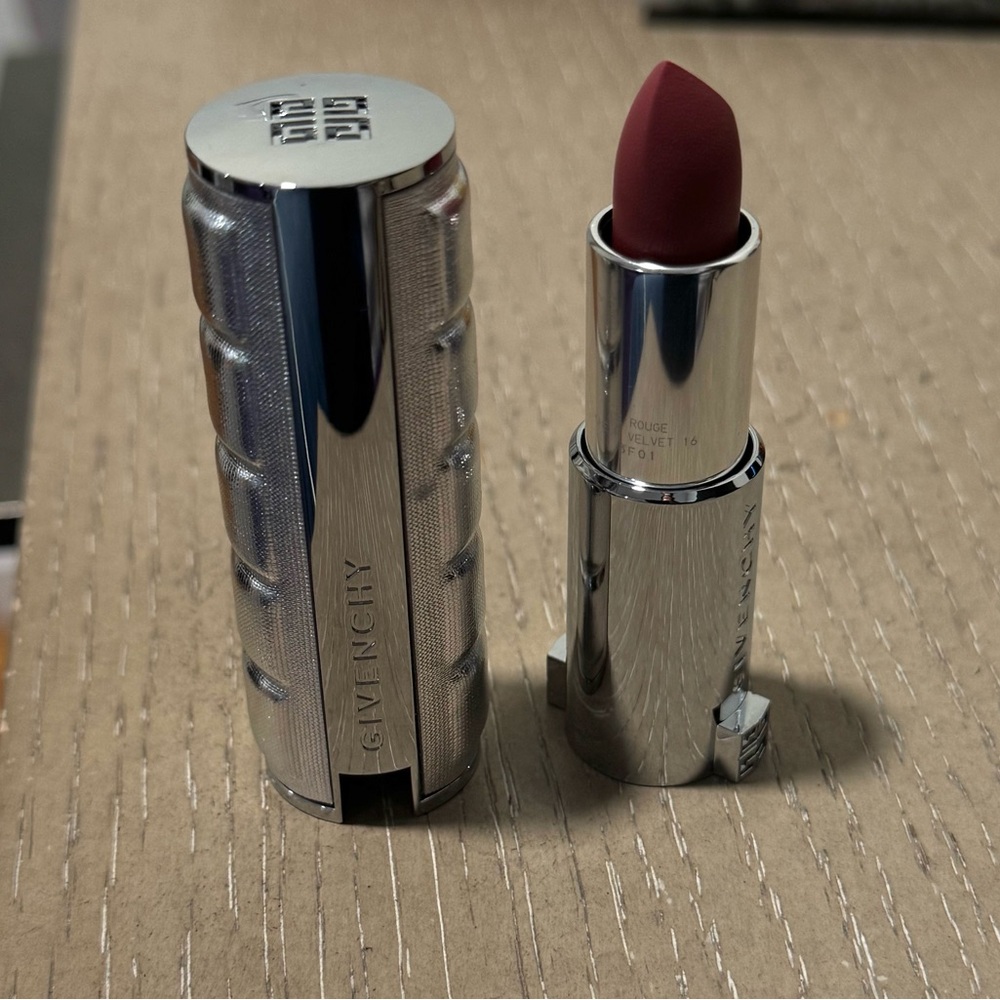 LIMITED EDITION  LE ROUGE SHEER VELVET IN SHADE N°16 - NUDE BOISÉ ( NO BOX)